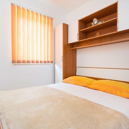 Adria Punat Apartments Eksteriør billede