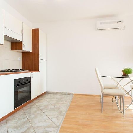 Adria Punat Apartments Eksteriør billede
