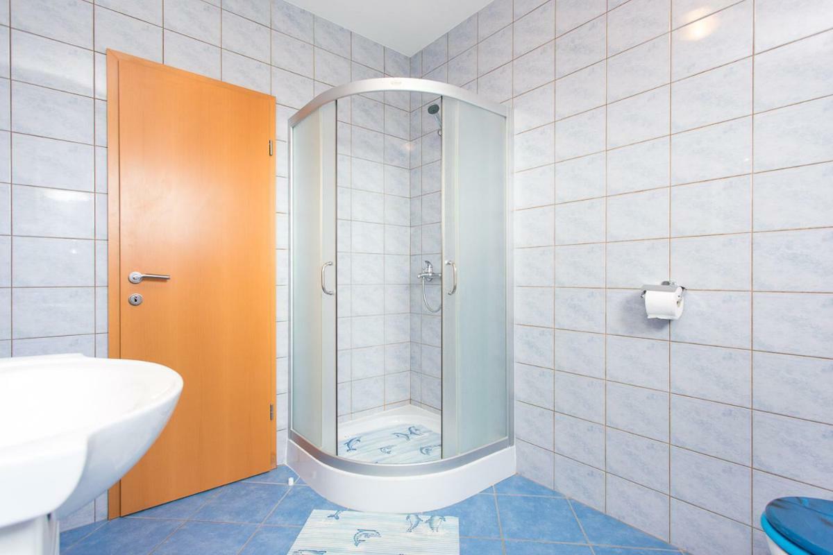 Adria Punat Apartments Eksteriør billede