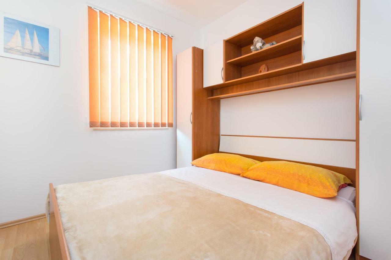 Adria Punat Apartments Eksteriør billede